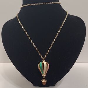 Vintage Gold Tone Hot Air Balloon Necklace